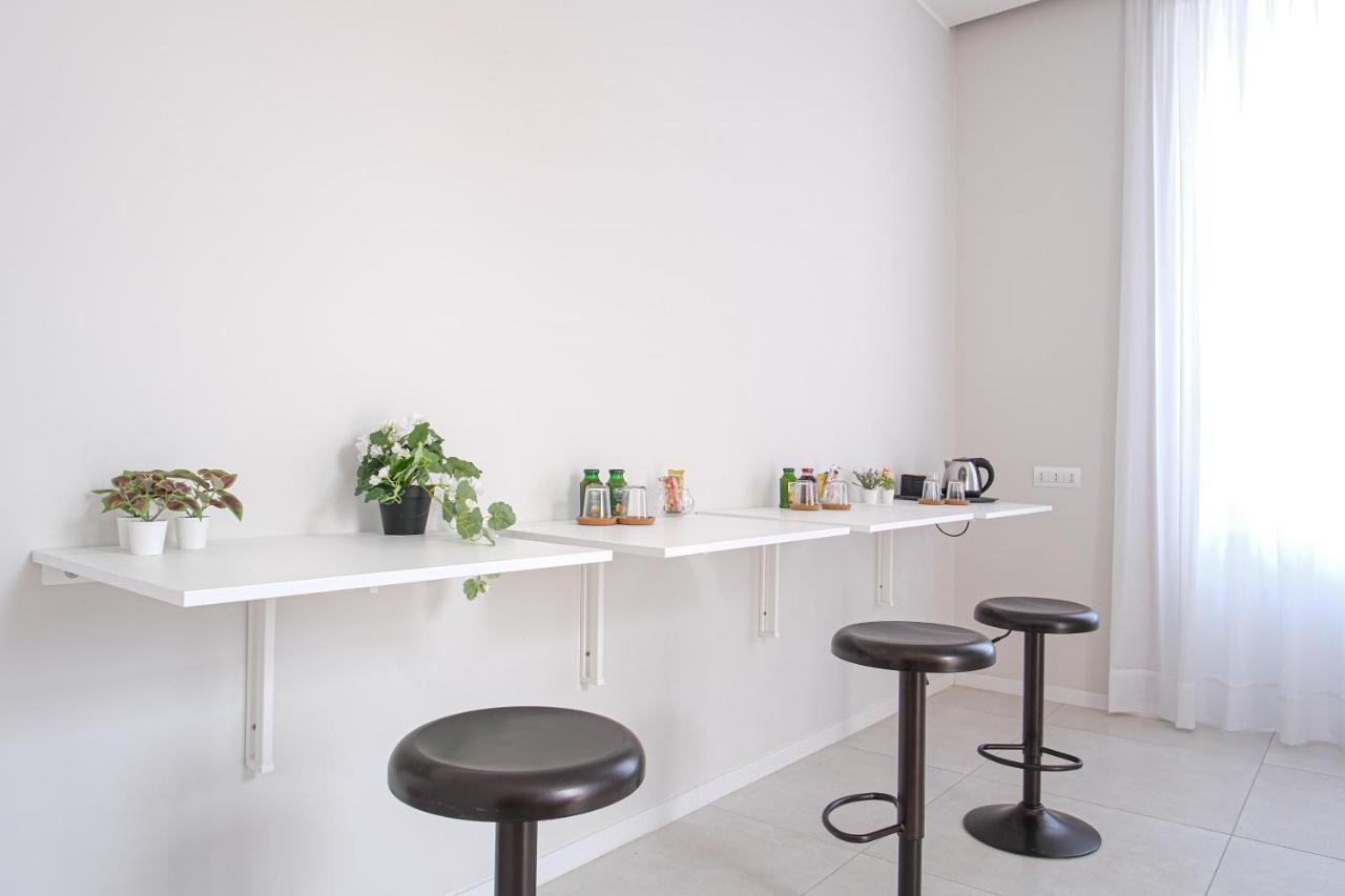 Domus Alberto Naples Extérieur photo