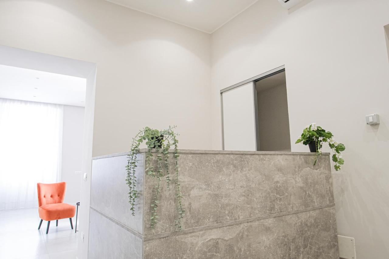 Domus Alberto Naples Extérieur photo